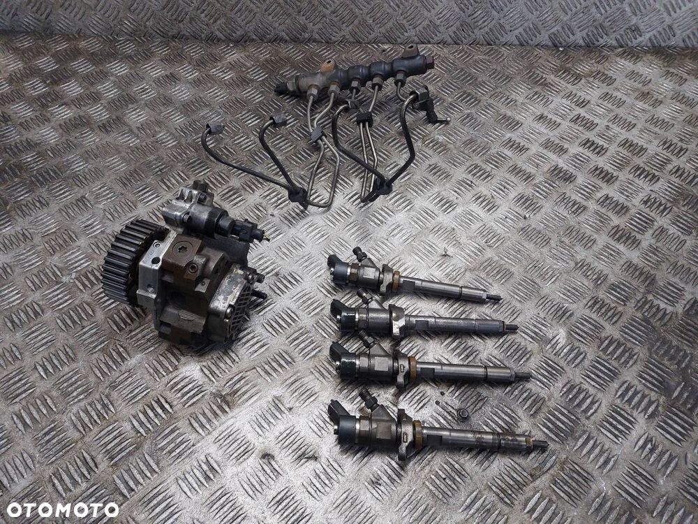 POMPA WTRYSKOWA + WTRYSKIWACZE C-MAX I MK1 1.6 TDCI 9651844380 0445110188 - 9