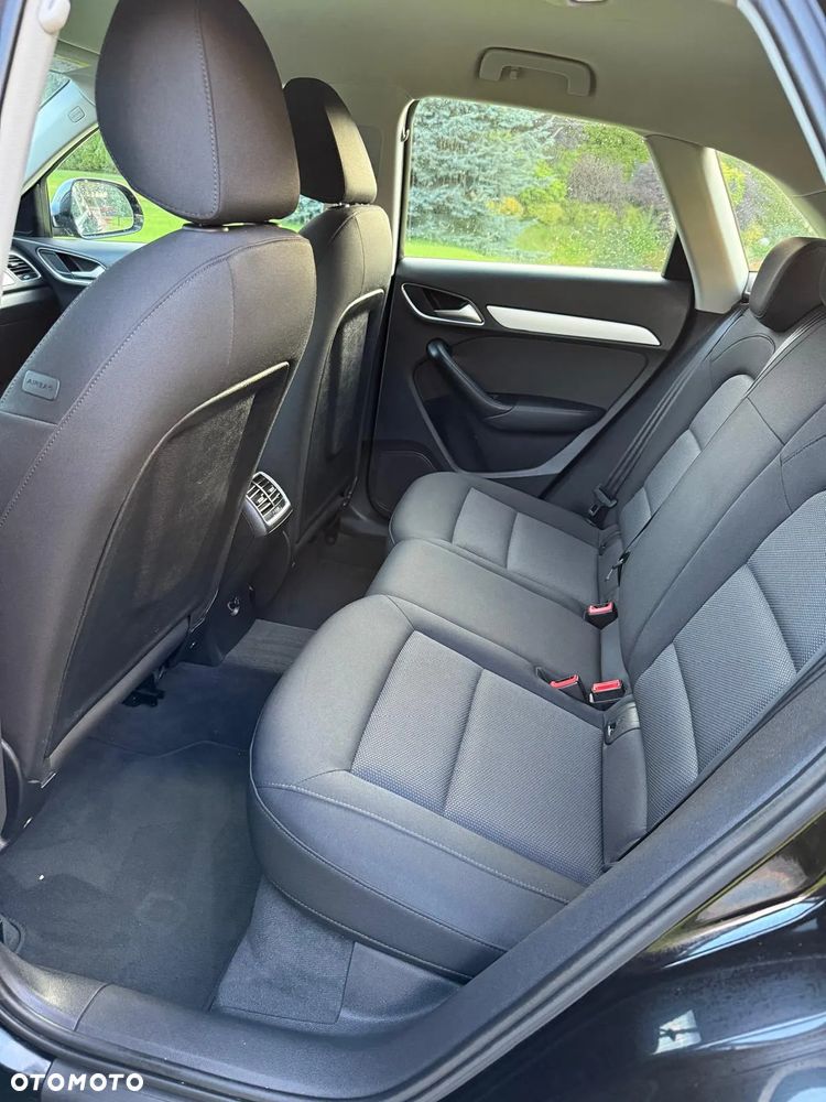 Audi Q3 2.0 TDI - 9