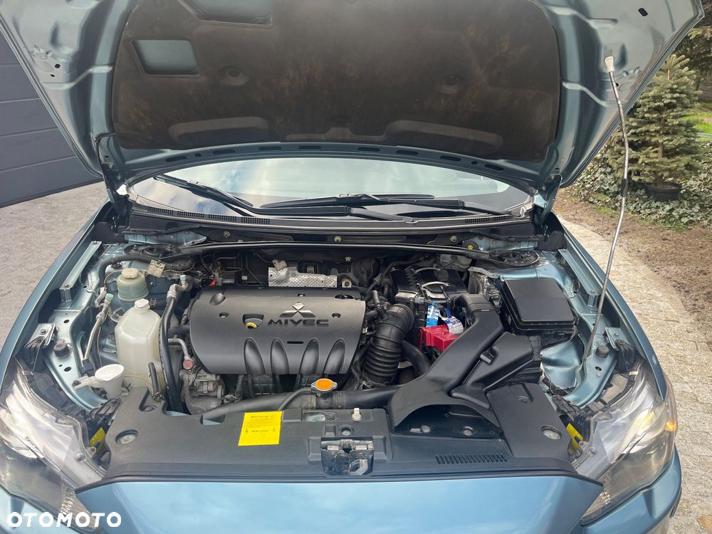 Mitsubishi Lancer 1.8 Instyle NAVI - 14