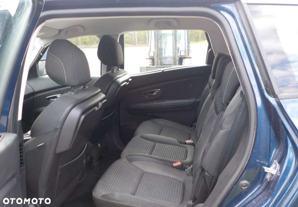 Renault Grand Scenic - 20