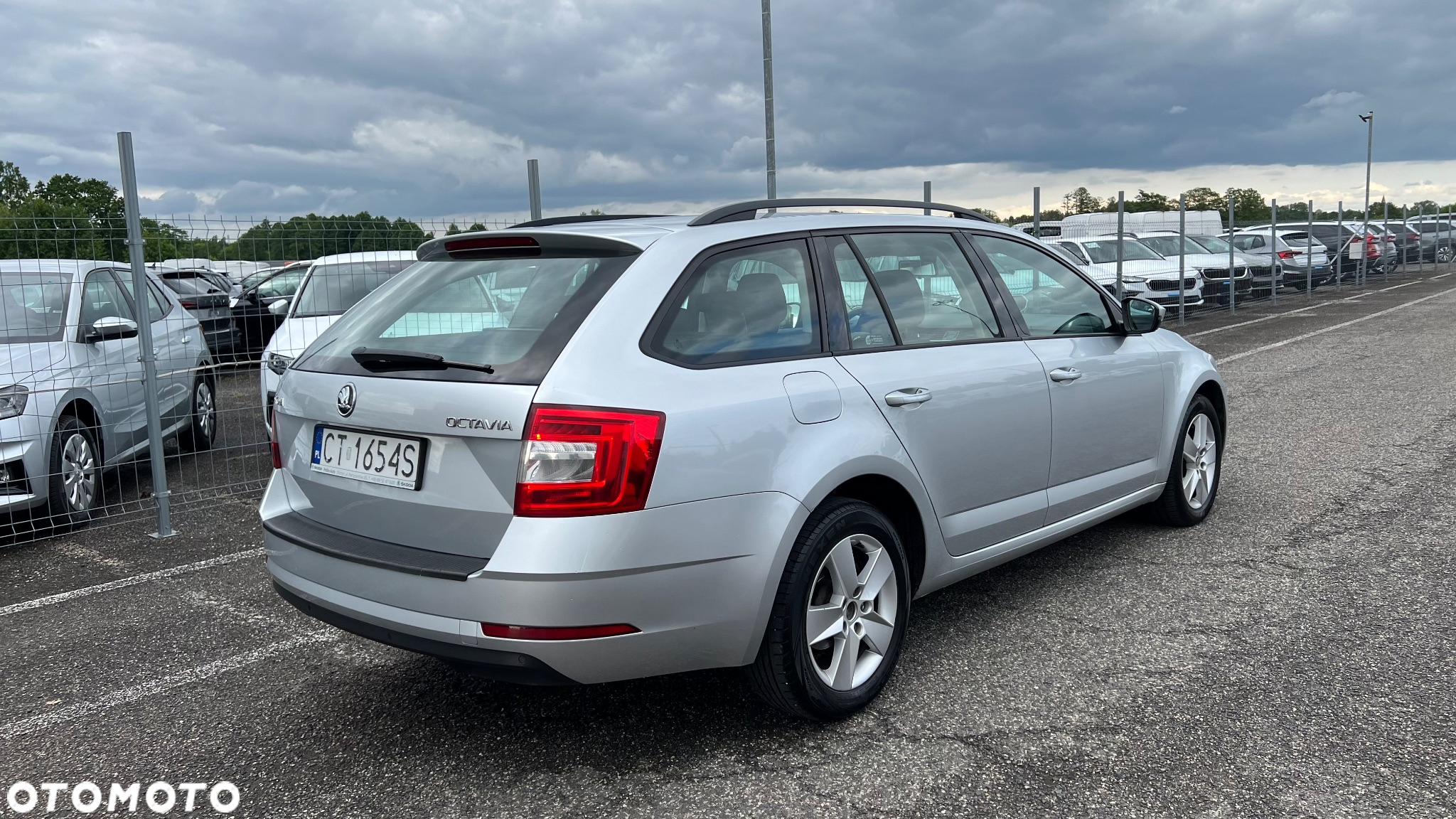 Skoda Octavia 2.0 TDI Ambition - 2