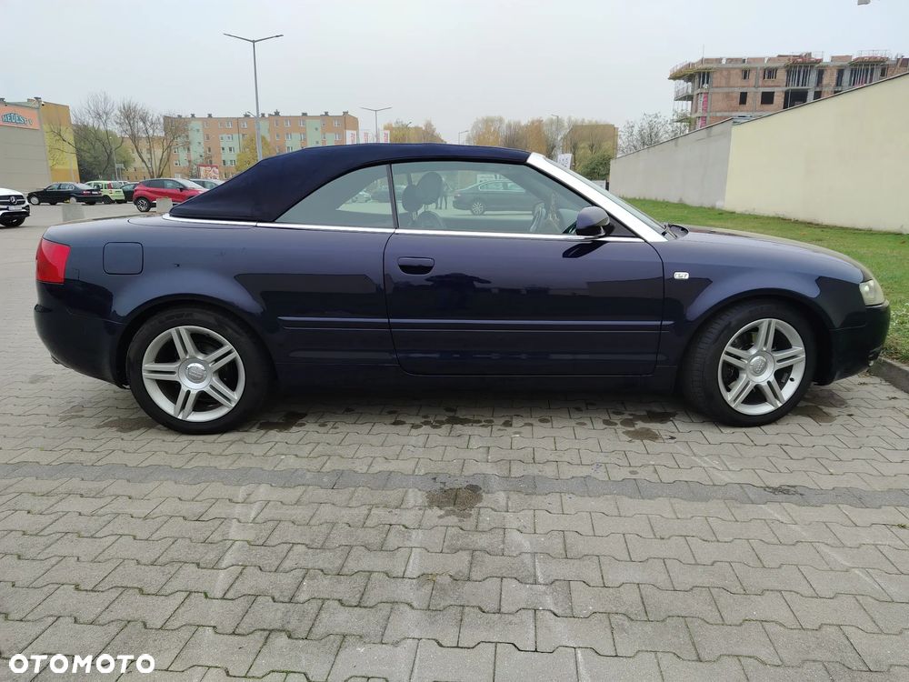 Audi A4 Cabrio - 13