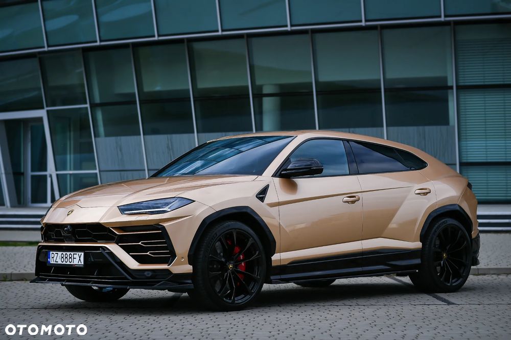 Lamborghini Urus Standard - 7