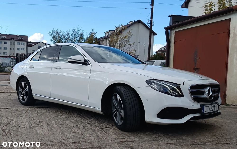 Mercedes-Benz Klasa E 220 d 9G-TRONIC - 14
