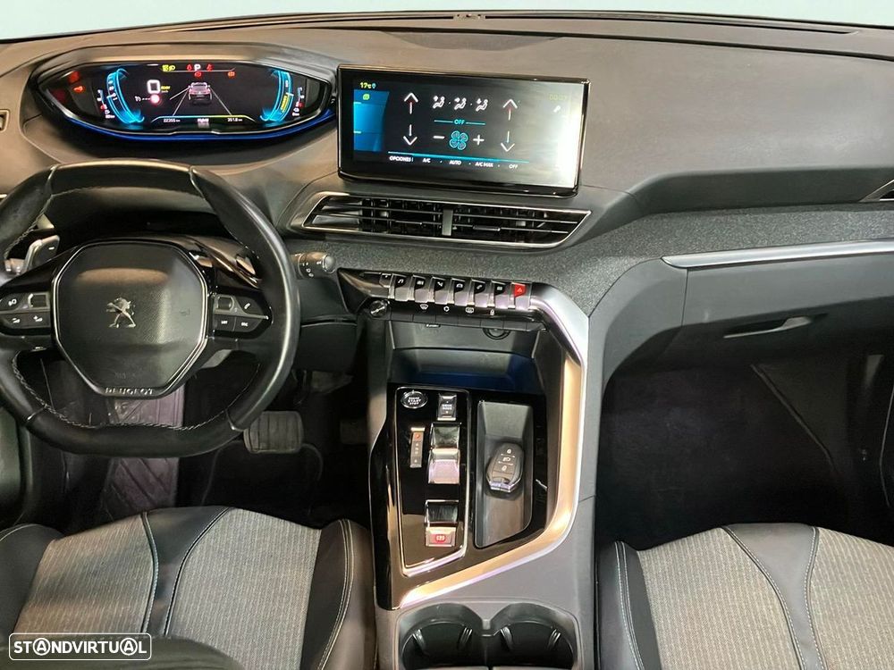 Peugeot 3008 - 11