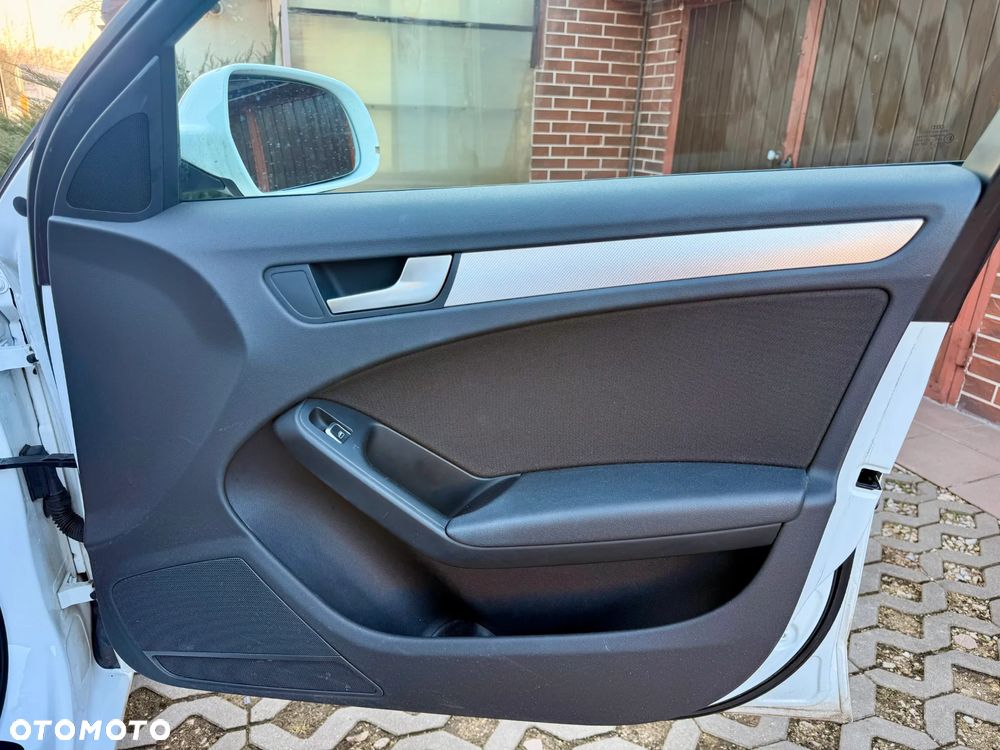 Audi A4 Avant 2.0 TDI DPF multitronic Ambition - 20