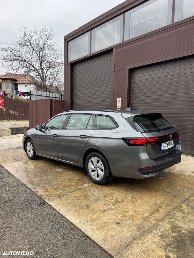 Volkswagen Passat 1.5 eTSI DSG MHEV Business - 12