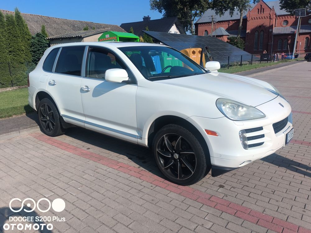 Porsche Cayenne - 7