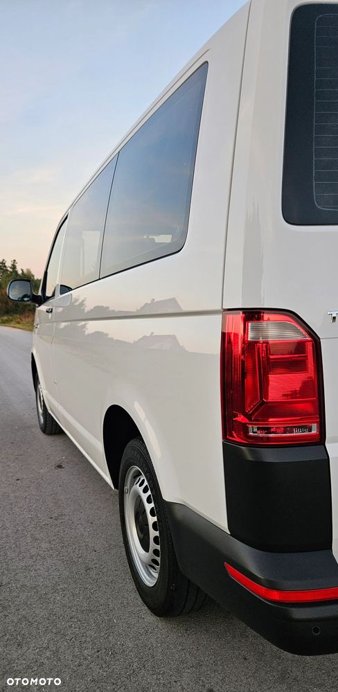 Volkswagen Transporter - 9
