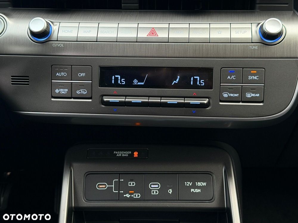 Hyundai Kona - 31