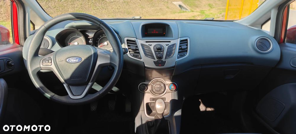 Ford Fiesta 1.4 TDCI Viva - 30