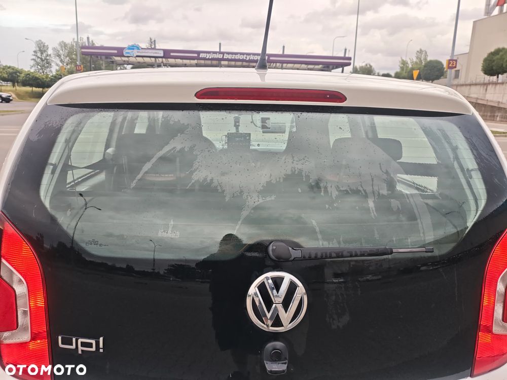 Volkswagen up! 1.0 high - 5