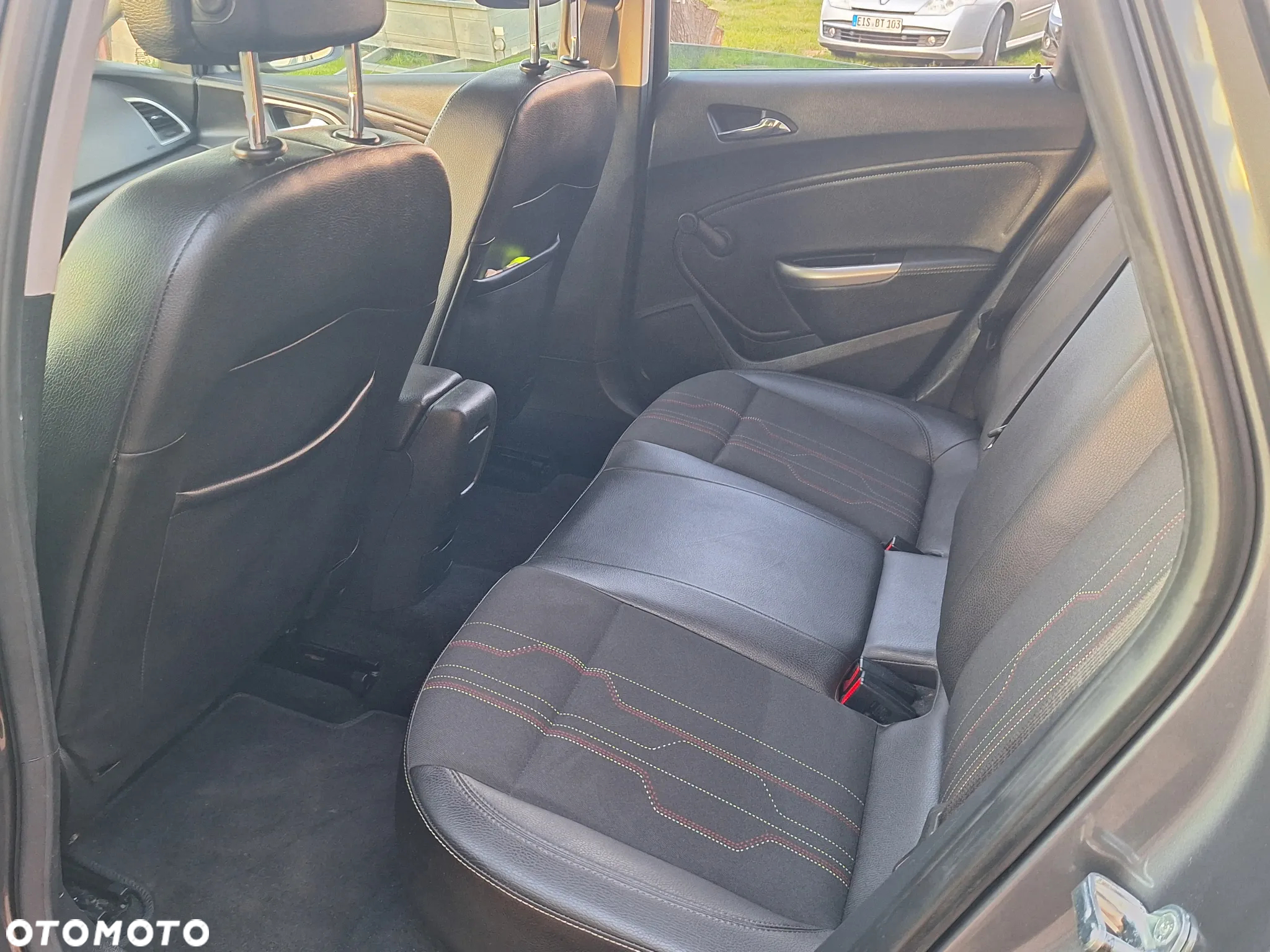 Opel Astra 1.4 Turbo Cosmo - 10