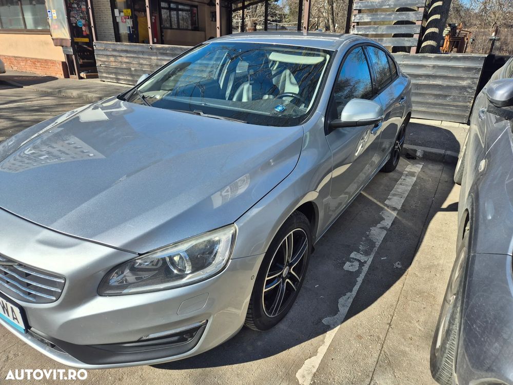 Volvo S60 - 2