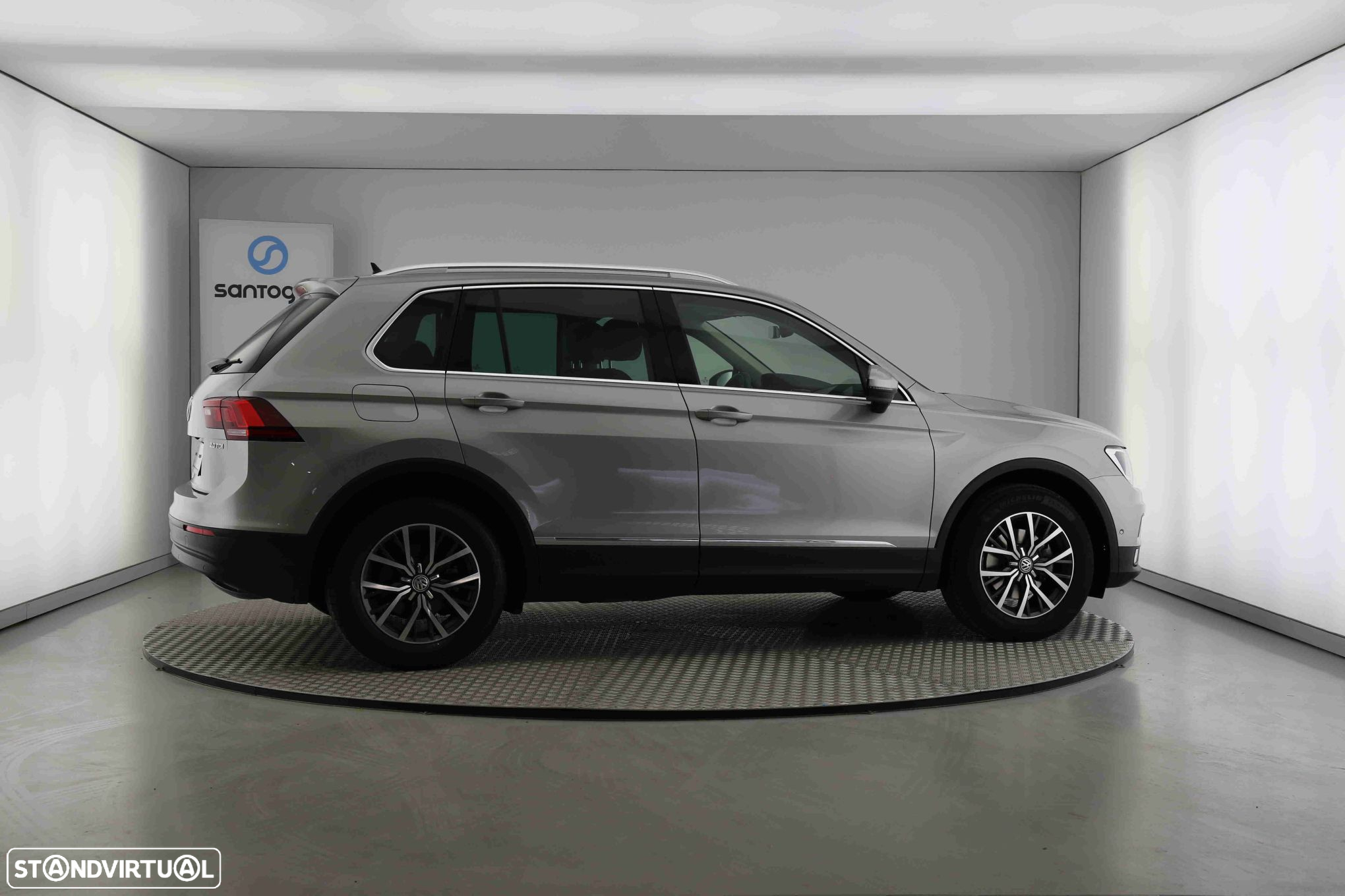 VW Tiguan 2.0 TDI Confortline - 3