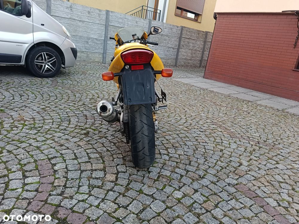 Honda VTR - 3