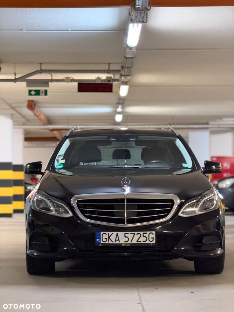 Mercedes-Benz E-Class 2016 photo 4