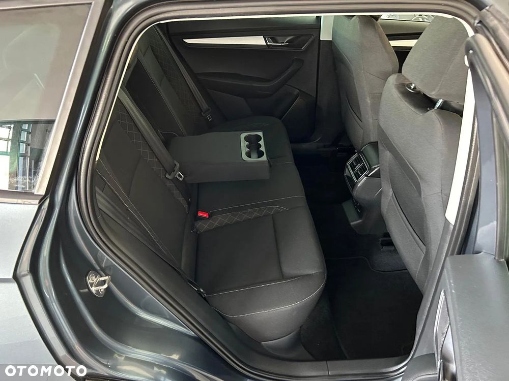 Skoda Karoq 1.0 TSI ACT Tour - 23