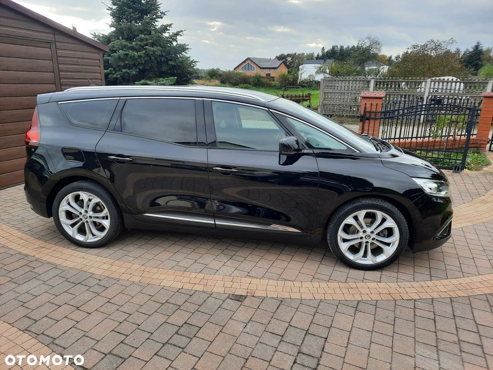 Renault Grand Scenic - 24