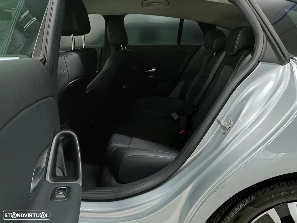 Mercedes-Benz CLA 250 e Shooting Brake Progressive - 23