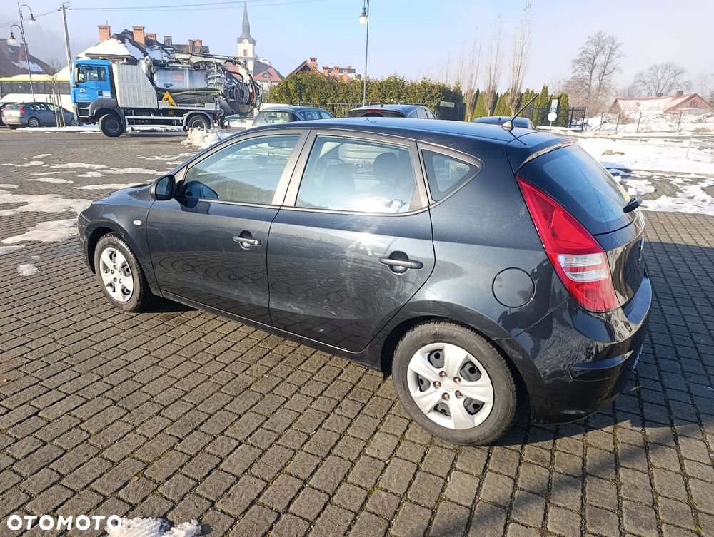 Hyundai i30 1.6 CRDi Classic - 6