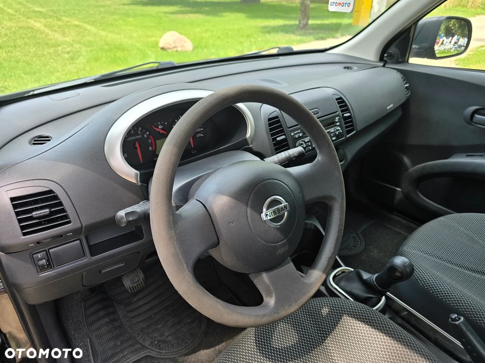 Nissan Micra - 4