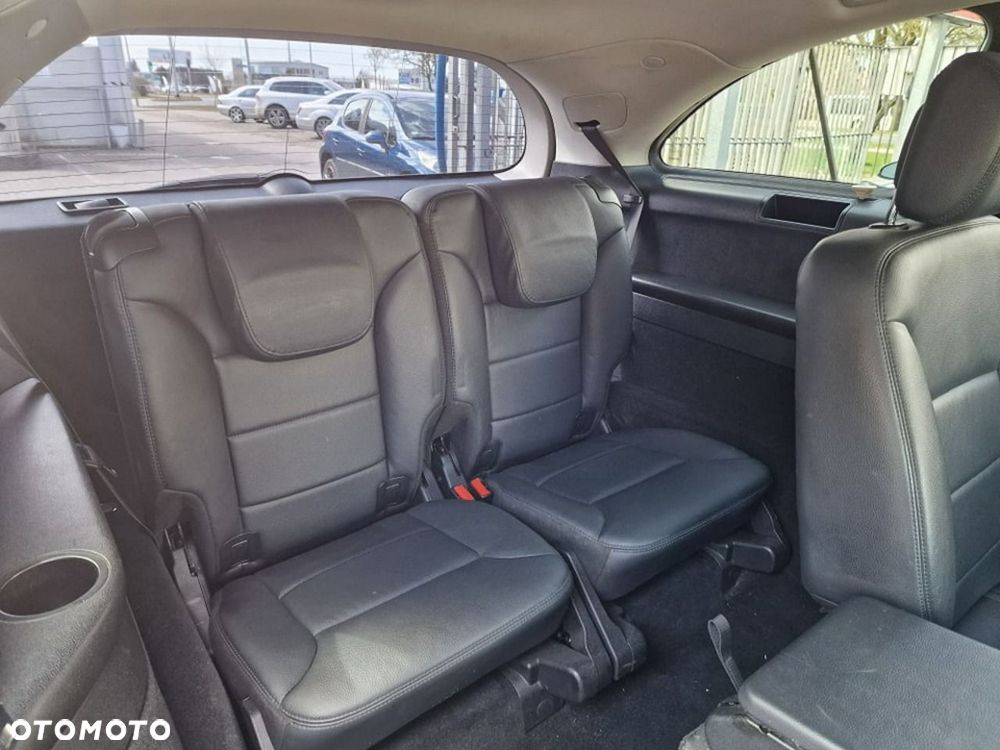 Mercedes-Benz Klasa R 350 CDI L DPF 4Matic 7G-TRONIC - 32