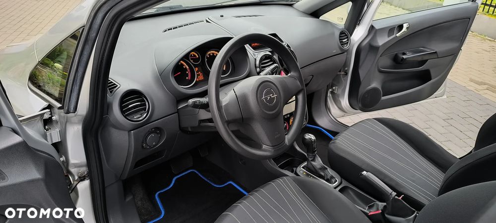 Opel Corsa - 10