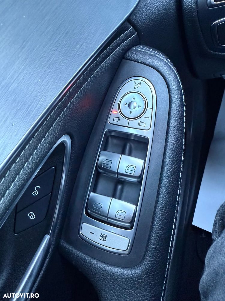 Mercedes-Benz C 200 (BlueTEC) d T 7G-TRONIC Avantgarde - 32