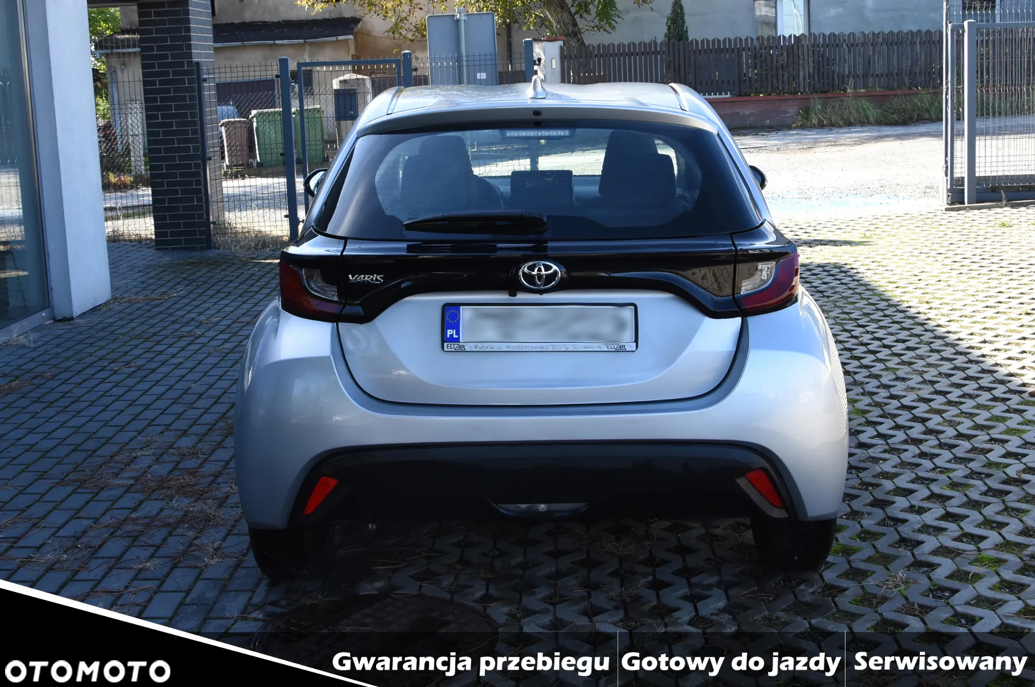 Toyota Yaris 1.5 Comfort - 6