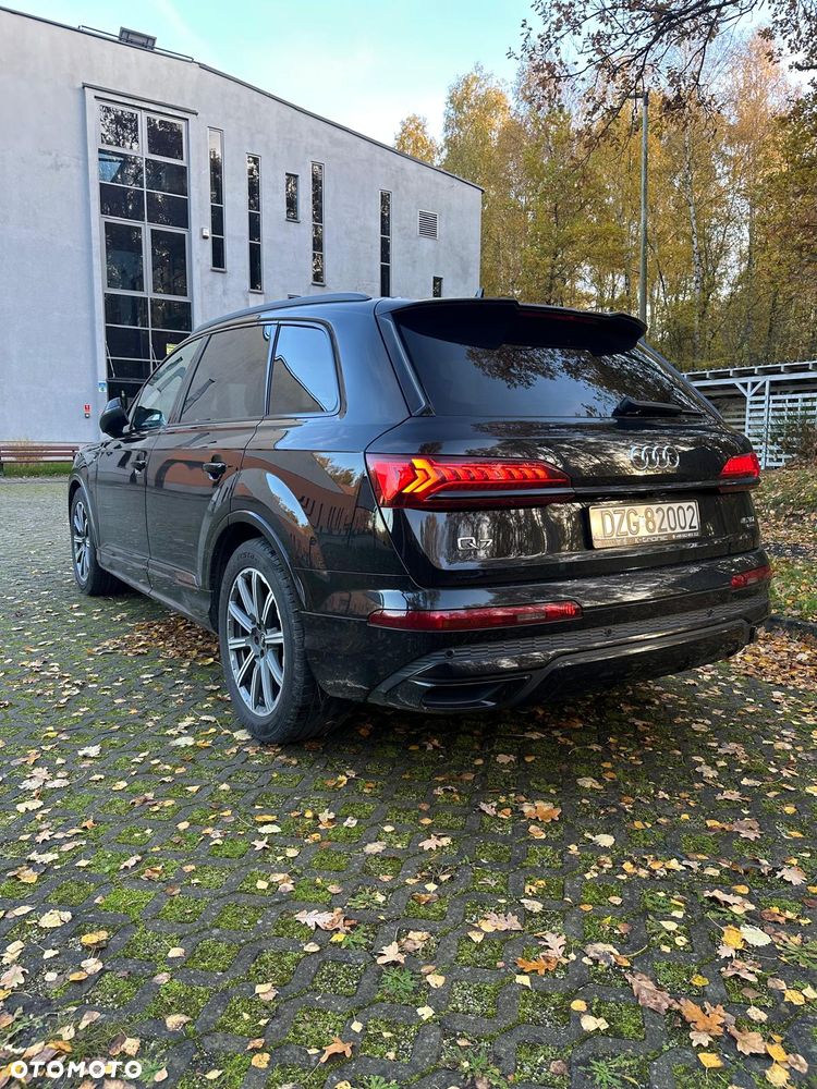Audi Q7 - 4