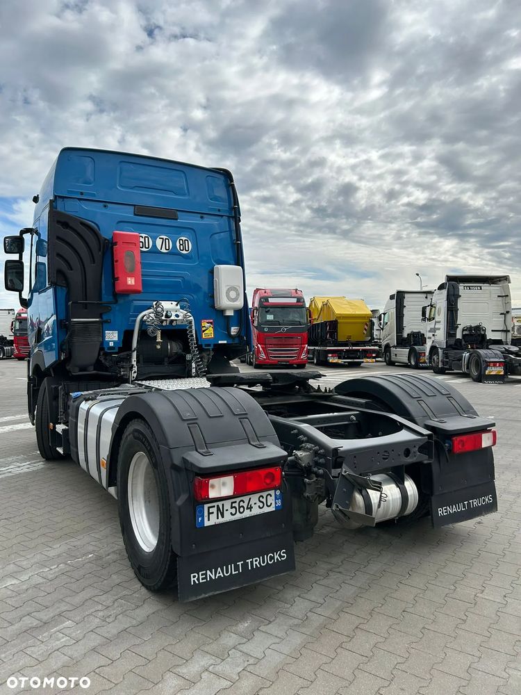 Renault T 440 Sleeper - 5