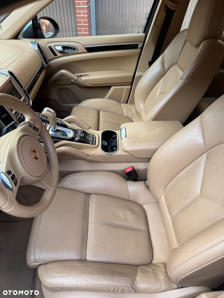 Porsche Cayenne S Diesel - 14
