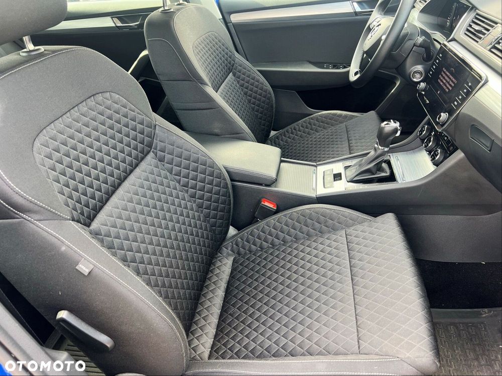Skoda Superb 2.0 TDI SCR Ambition DSG - 35