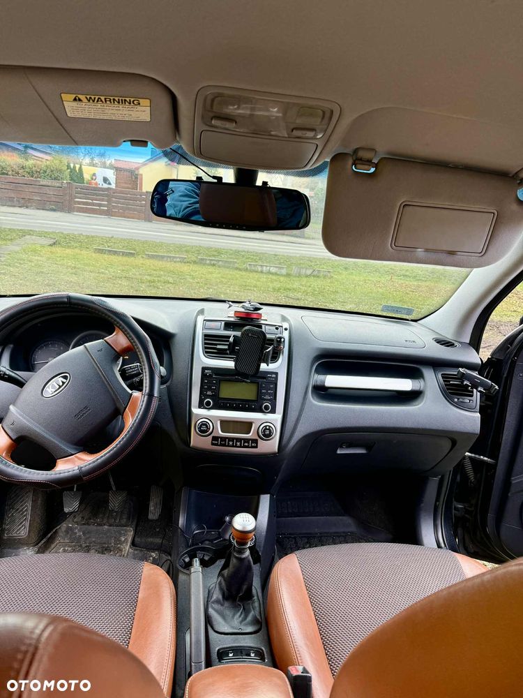 Kia Sportage 2.0 d Freedom - 9