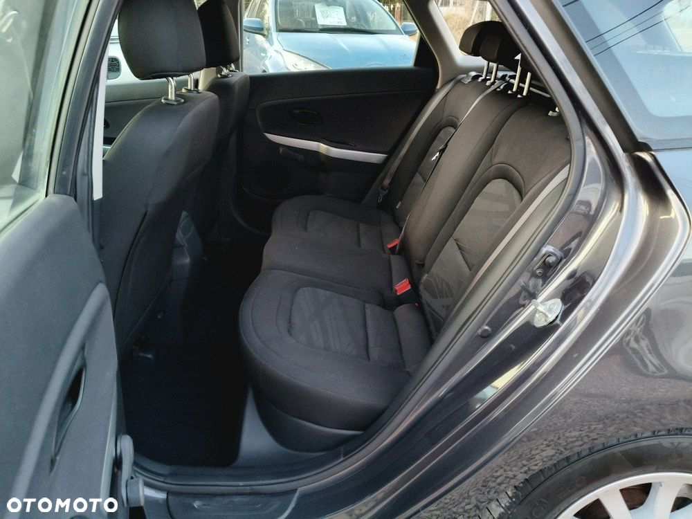 Kia Ceed 1.4 CRDi M - 23