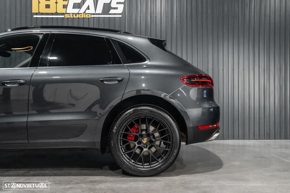 Porsche Macan - 29