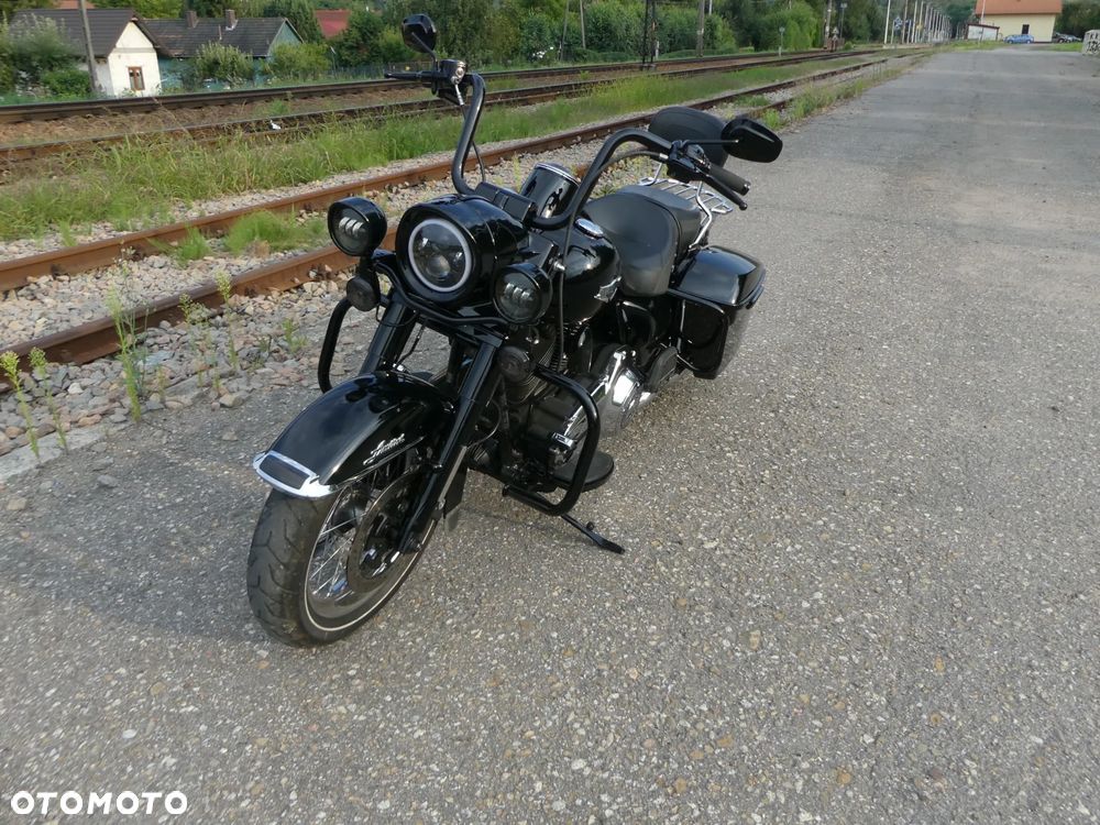 Harley-Davidson Touring Road King - 4