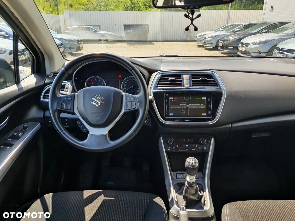 Suzuki SX4 S-Cross 1.4 SHVS Elegance 4WD - 25