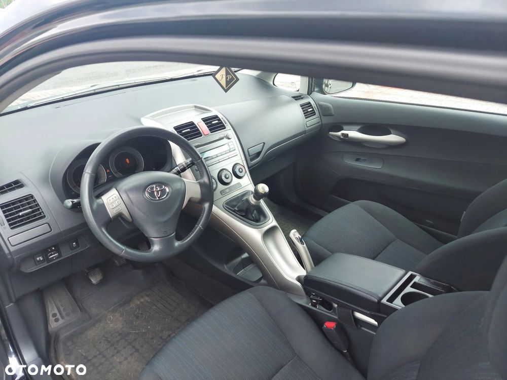 Toyota Auris 1.6 VVT-i Luna - 22