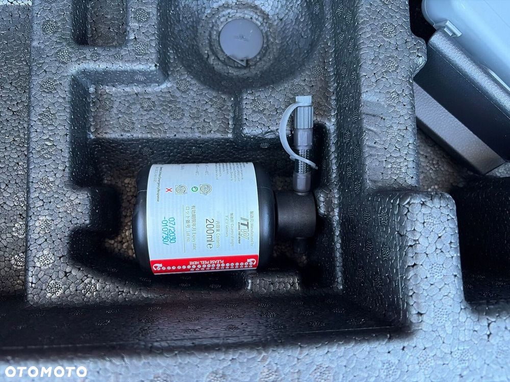 Toyota Yaris Cross Hybrid 1.5 Style AWD - 23