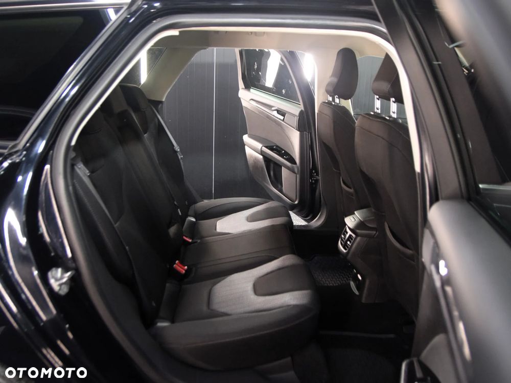 Ford Mondeo 2.0 TDCi Titanium PowerShift - 9