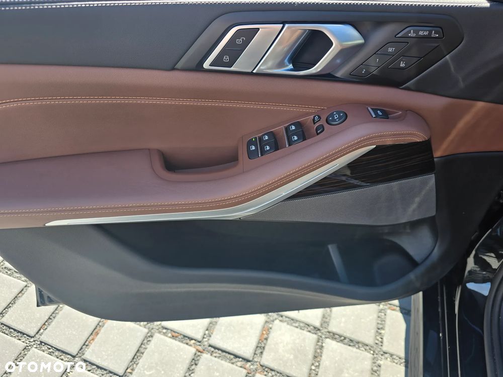 BMW X7 xDrive40d mHEV M Sport sport - 12