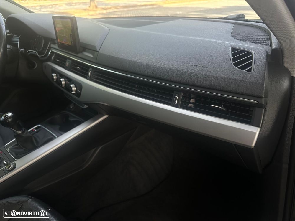 Audi A4 2.0 TDI - 11