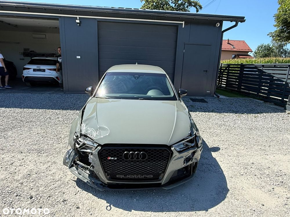Audi RS3 Sportback S tronic - 4