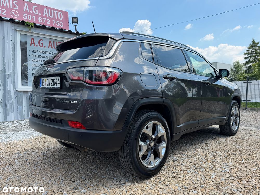 Jeep Compass - 4
