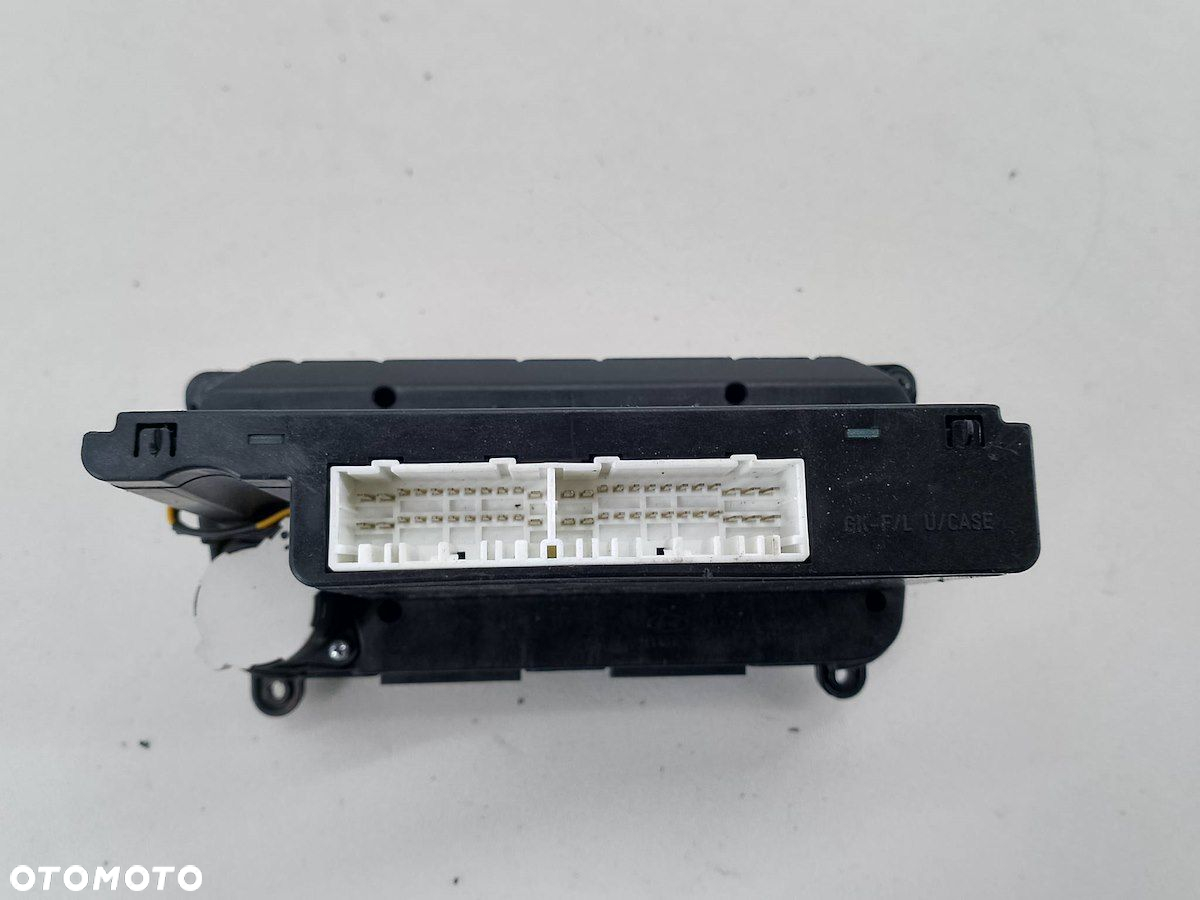 PANEL NAWIEWU HYUNDAI TIBURON III LIFT 97250-2C860 - 7
