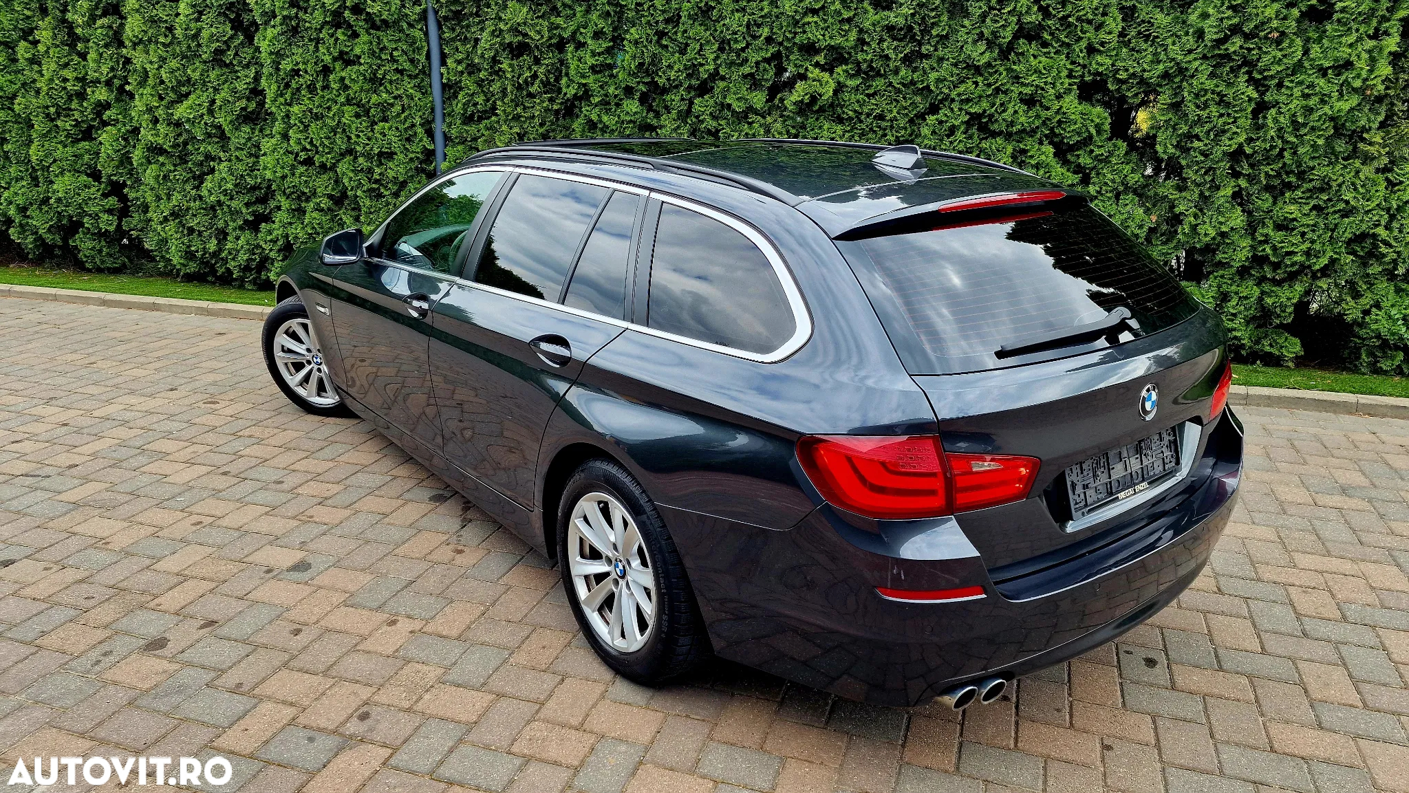 BMW Seria 5 520d Touring Sport-Aut. - 3