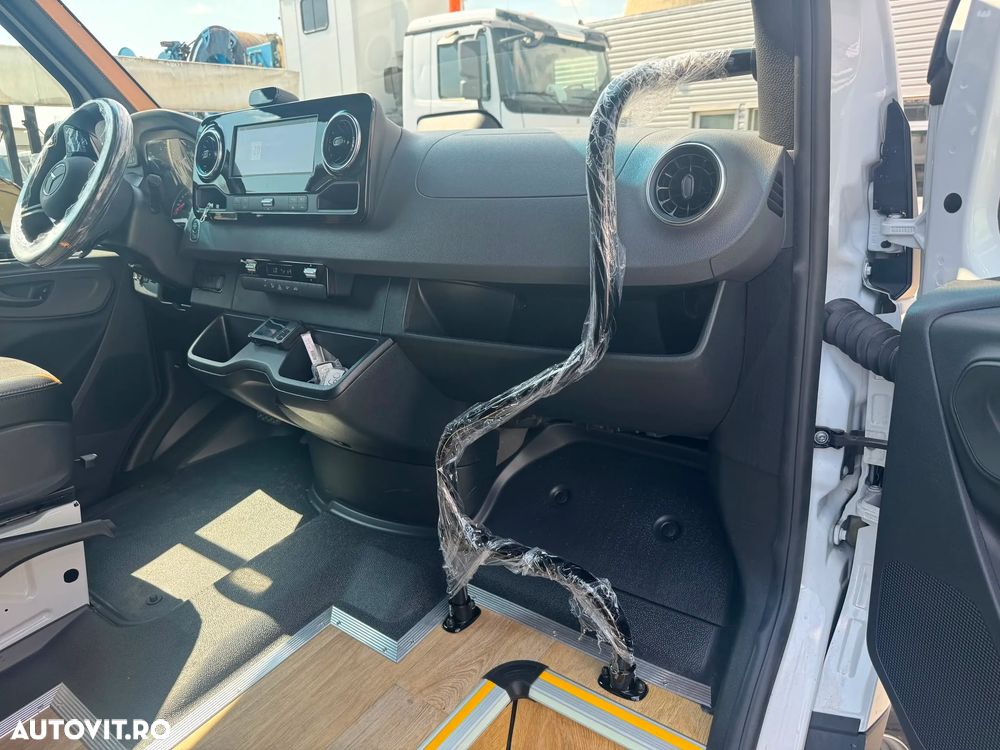Mercedes-Benz Sprinter 517 Microbus 19+1+1 - 7