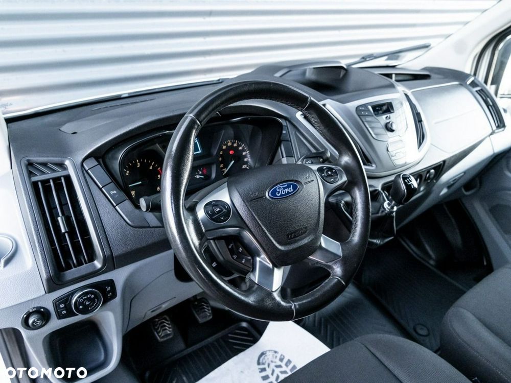 Ford Transit - 20